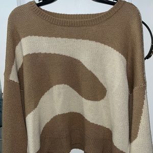 Oversized crop sweater